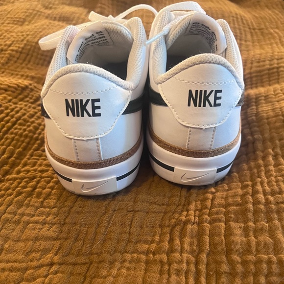 Nike Court Legacy - Picture 3 of 4